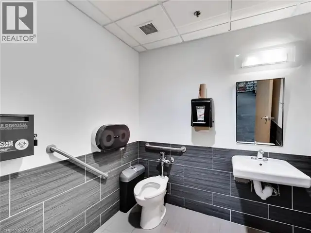 540 PLAINS Road E Unit# 100 Burlington, Ontario in Commercial & Office Space for Sale in Oakville / Halton Region - Image 26