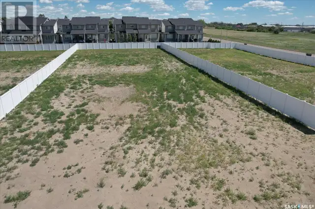 4 Loewen COURT Warman, Saskatchewan62864390445953128