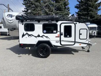 Introducing the 2024 Encore ROG 12BH, the rugged adventure trailer for the whole family! This innova...