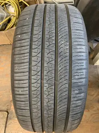 a nice all season Pirelli performance tire in great shape with lots of tread (1 TIRE ONLY) size 255/...