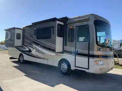 2011 Holiday Rambler Ambassador 36PFT Overview This premium 2011 Holiday Rambler Ambassador 36PFT Di...