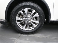 Just Traded! Low Mileage! 2017 Murano SV! Equipped with Panoramic Roof, Heated Seats, Heated Steerin... (image 3)