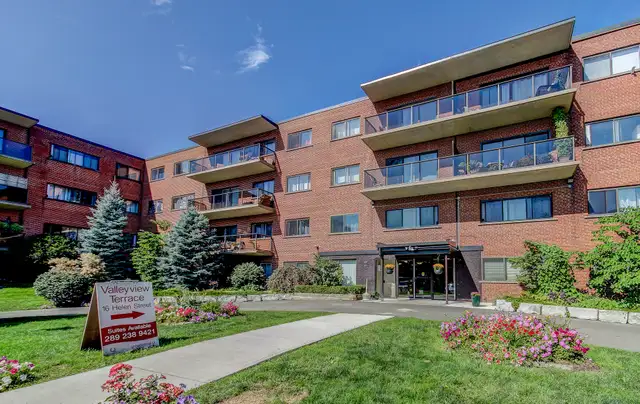 3 BDRM SUITE - fully renovated - Available May 1st in Long Term Rentals in Hamilton - Image 2