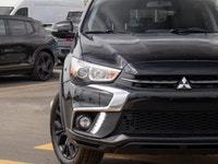 Heated Bucket Seats | Cruise Control w/ Steering Wheel Controls | Rear Vision Camera | Blind Spot Wa... (image 4)