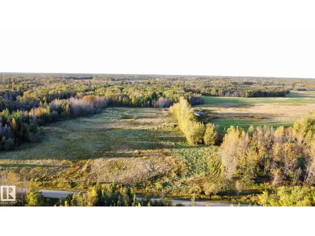 Range Road 225 @ township 612 Rural Thorhild County, Alberta in Land for Sale in Edmonton - Image 17