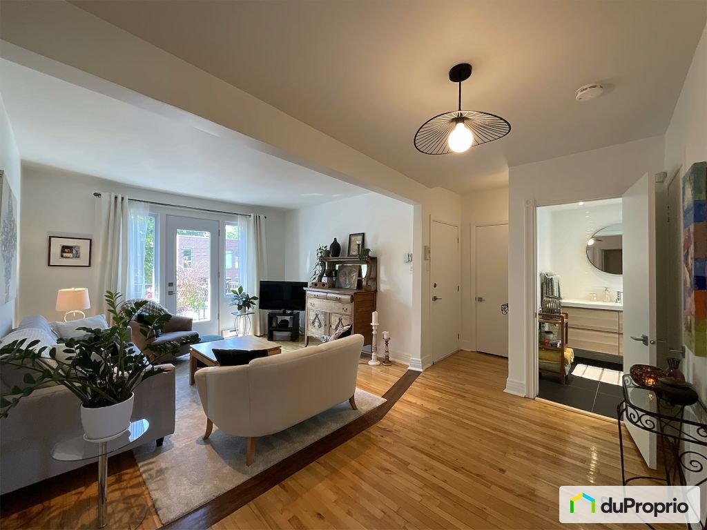 $589,000 - Condominium for sale in Ahuntsic / Cartierville — photo 3