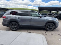 2024 VOLKSWAGEN ATLAS COMFORTLINE AWD * ACCIDENT FREE CARFAX * FEATURES INCLUDE: - Dark Tinted glass... (image 6)