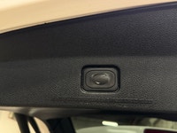 EQUIPPED WITH: BLUETOOTH - NAVIGATION - BACKUP CAMERA - BLINDSPOT ASSIST - SUN ROOF - DUAL POWER SEA... (image 9)