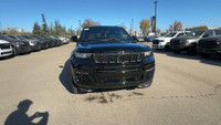 This 2025 JEEP GRAND CHEROKEE L SUMMIT 4X4 has the following options Palermo Leather Seats, Dual-Pan... (image 3)
