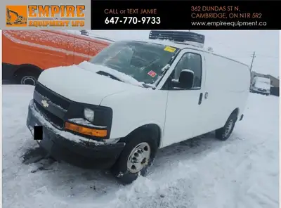 ONE OWNER - OFF LEASE - 4.8L 6 CYL - AUTO - REAR WHEEL DRIVE - A/C - AM/FM - POWER WINDOWS - POWER L...