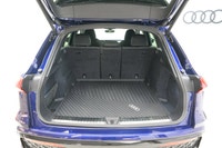 This Audi Q5 boasts a Intercooled Turbo Gas/Electric I-4 2.0 L/121 engine powering this Automatic tr... (image 9)