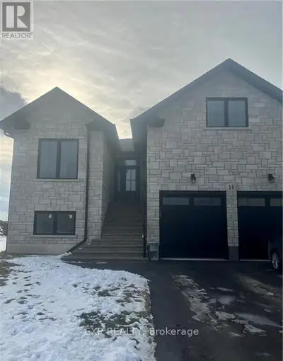 UPPER - 10 CRISTALLINA DRIVE Thorold (Allanburg/Thorold South),