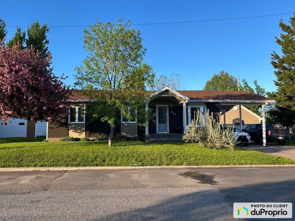 $345,000 - Bungalow for sale in Roberval — photo 2