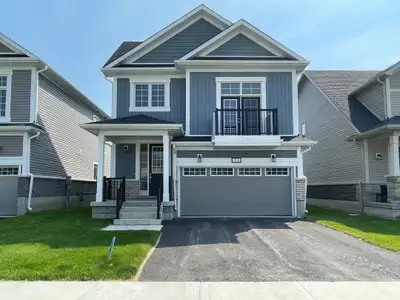 Brand new 4 bedroom house close to golf course- 53 Golf Links