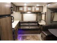 SALE PRICE: $27,800 **ASK US HOW TO RECEIVE A PRICE DISCOUNT WITH DEALER ARRANGED FINANCING O.A.C.**... (image 3)