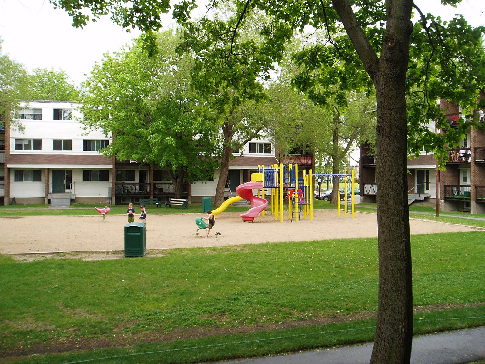 4300 4E AVENUE EST #9 — photo 3