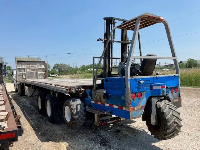All Terrain Moffett Forklifts with Differential Lock $ 9,000 in Other in Winnipeg - Image 5