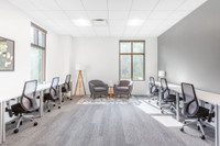 Find office space in Spaces Innovation for 4 persons