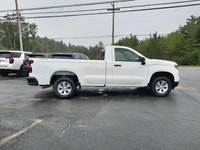 Engine: 5.3L ECOTEC3 V8 L/100Km City: 15.3 L/100Km Hwy: 12.6 Safety Equipment Daytime Running Lamps... (image 4)