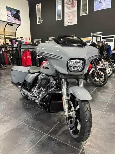 Oppotunity doesn't knock it RUMBLES!!! Looking for a Have you always wanted a Harley? Financing and...