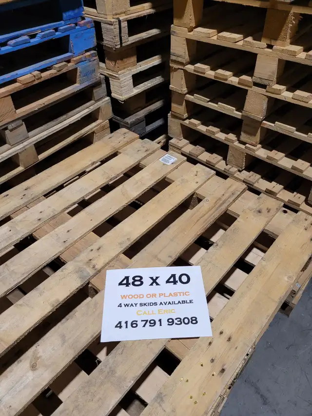 free packing filler materials PLUS pallets for sale WOOD plastic in Storage & Organization in Mississauga / Peel Region - Image 4