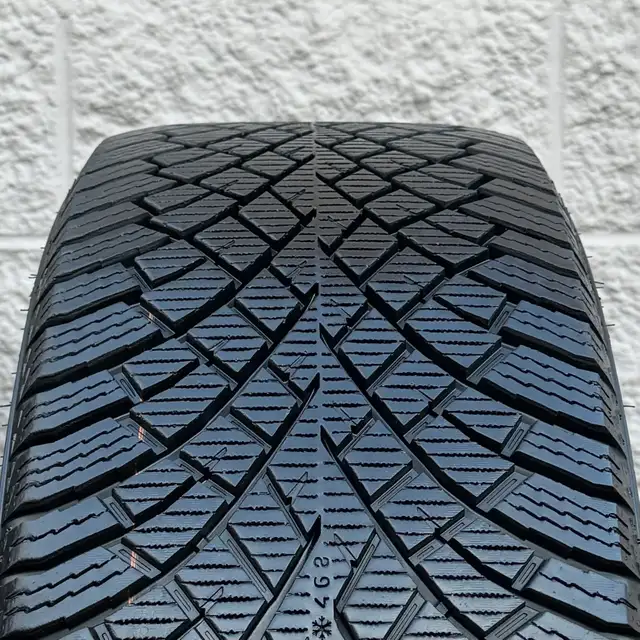 (NEW) 4x Volvo XC60 20" OEM Winter Wheels Package in Tires & Rims in City of Toronto - Image 10
