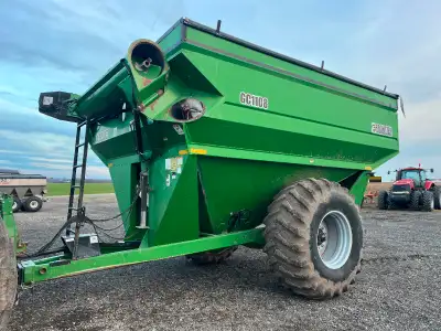 Frontier GC1108 grain cart (same as J&M 875) with corner auger and pivoting spout, large 1000 PTO, 3...