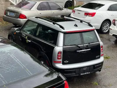 No accidents, full service records with MINI, ready to go Welcome to Exclusive Fine Cars Inc. Premiu...