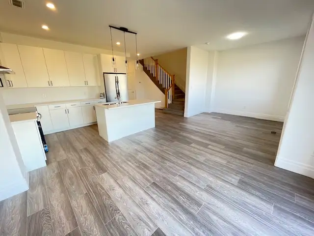 11 Beasley Crescent - 3 Bedroom Home for Rent in Long Term Rentals in Belleville - Image 5