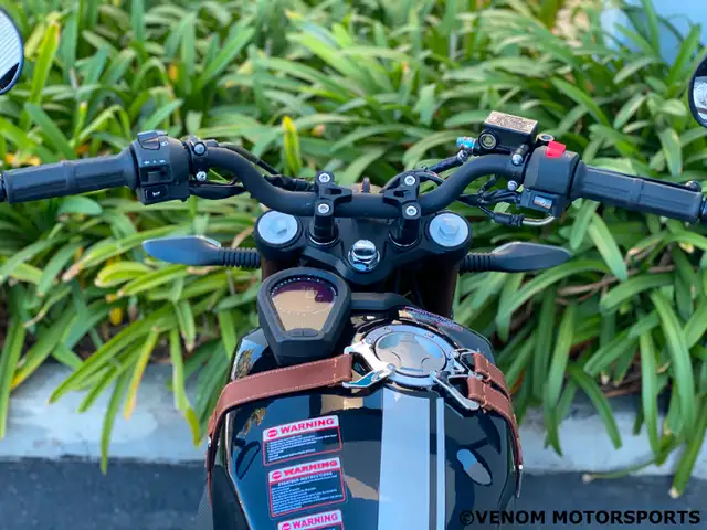 200CC MOTORCYCLE | STREET LEGAL | CAFE RACER CHOPPER | LIFAN KPM in Street, Cruisers & Choppers in Edmonton - Image 3