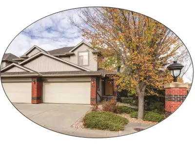 Windows galore bring light into this spotless, upgraded 1442 sqft former show home. Foyer with spind...