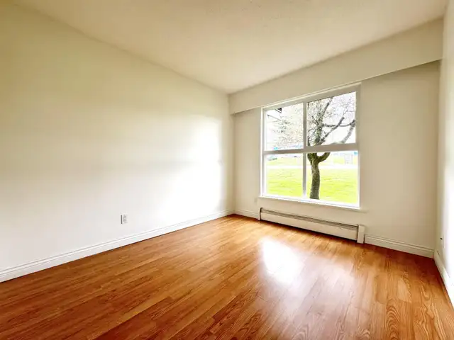 126 32850 GEORGE FERGUSON WAY Abbotsford, British Columbia in Condos for Sale in Abbotsford - Image 11