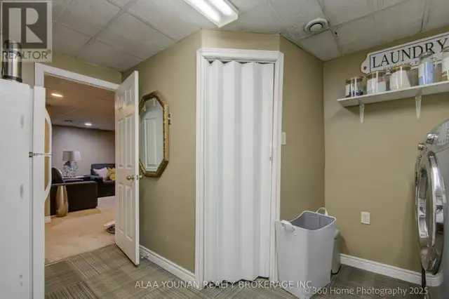 84 HILLGARDEN DRIVE Hamilton (Stoney Creek Mountain), Ontario in Houses for Sale in Hamilton - Image 32