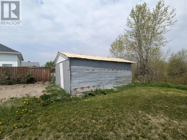 CON 2 N PT LOT 12 WHITNEY Timmins (SP - Connaught Hill), Ontario in Land for Sale in Timmins - Image 39