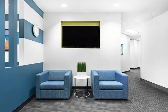 Open office space to rent for 10 persons in Winston Park in Commercial & Office Space for Rent in Oakville / Halton Region - Image 6