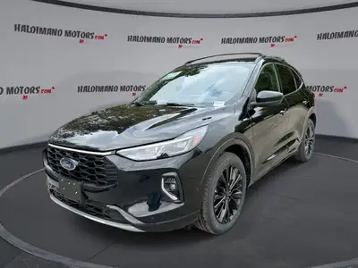 // ACCIDENT FREE!! // Meet the 2023 Ford Escape ST-Line Elite AWD Hybrid, offered by Haldimand Motor...
