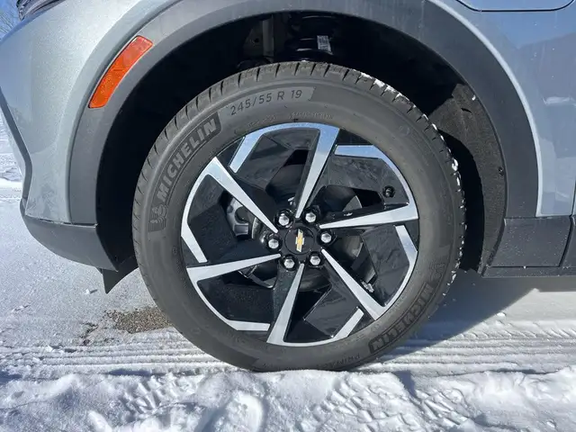 2026 Chevrolet Equinox EV LT in Cars & Trucks in Calgary - Image 7