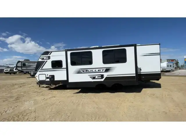 2025 Keystone RV Bullet Classic 2640BHWE in Travel Trailers & Campers in Edmonton - Image 9