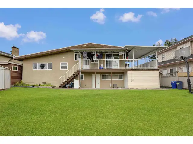 8225 112 STREET Delta, British Columbia in Houses for Sale in Richmond - Image 27