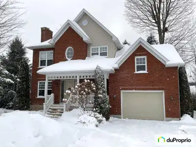 La voici ! Vous avez trouvé votre nouvelle maison où vous et votre famille serez comblés. Résidence...