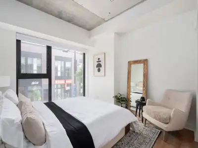 3.5 condo appt tout inclus a louer Sud Ouest-Griffin Square, View more