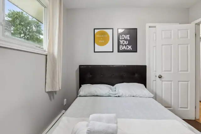 C5 MAIN - 3 BEDROOMS | FULLY FURNISHED ALL UTILITIES INCLUDE in Long Term Rentals in Moncton - Image 6