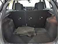 2024 Nissan Kicks Come see all this and more at the Alfa Romeo of Winnipeg dealership, in the Waverl... (image 7)
