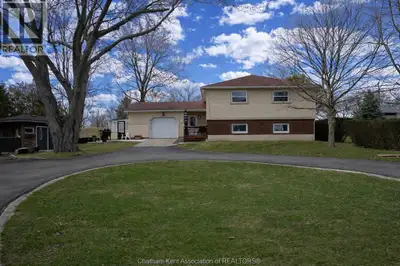 Welcome to Your Perfect Blend of Country Charm & Everyday Convenience in Blenheim. Approached from a...
