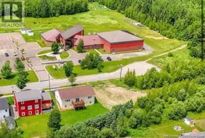 Build Your Dream Home in Marysville! Discover this rare city-serviced building lot located at the qu...