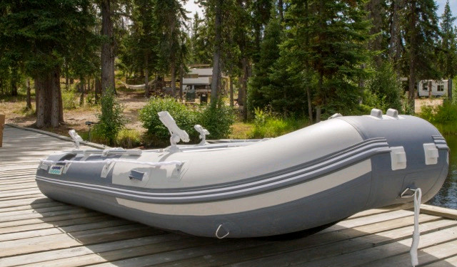 New - Aquamarine 10 ft  INFLATABLE FISHING BOAT, DELUXE PACKAGE in Canoes, Kayaks & Paddles in St. Albert - Image 2