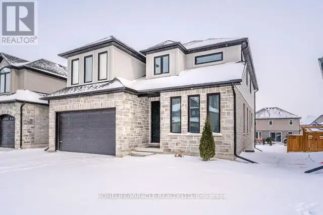 522 MASTERS DRIVE Woodstock (Woodstock - North), Ontario62863754110851121