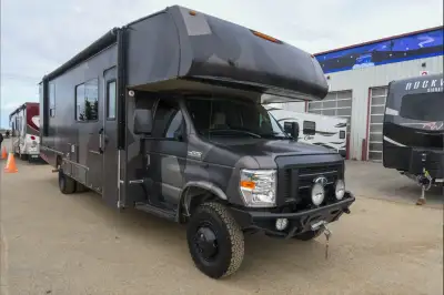2019 Coachmen 311FS – Custom Off-Grid Adventure RV Built for Crown Land Camping & Off-Road Explorati...