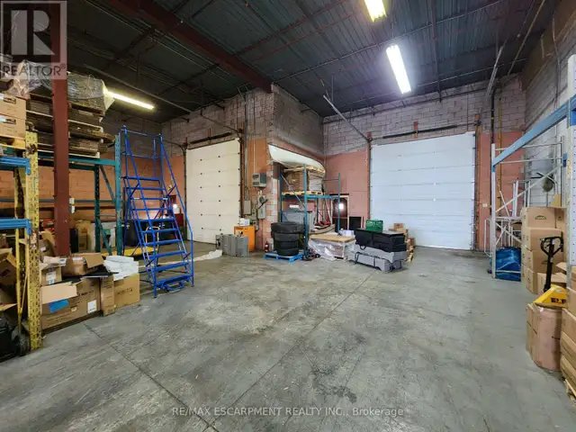 37/38 - 5100 SOUTH SERVICE ROAD Burlington (Mountainside), Ontar in Commercial & Office Space for Rent in Oakville / Halton Region - Image 5