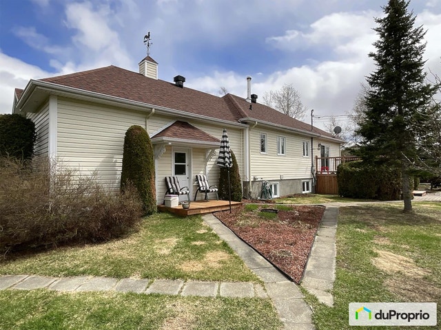$489,900 - Bungalow for sale in Dolbeau-Mistassini — photo 3